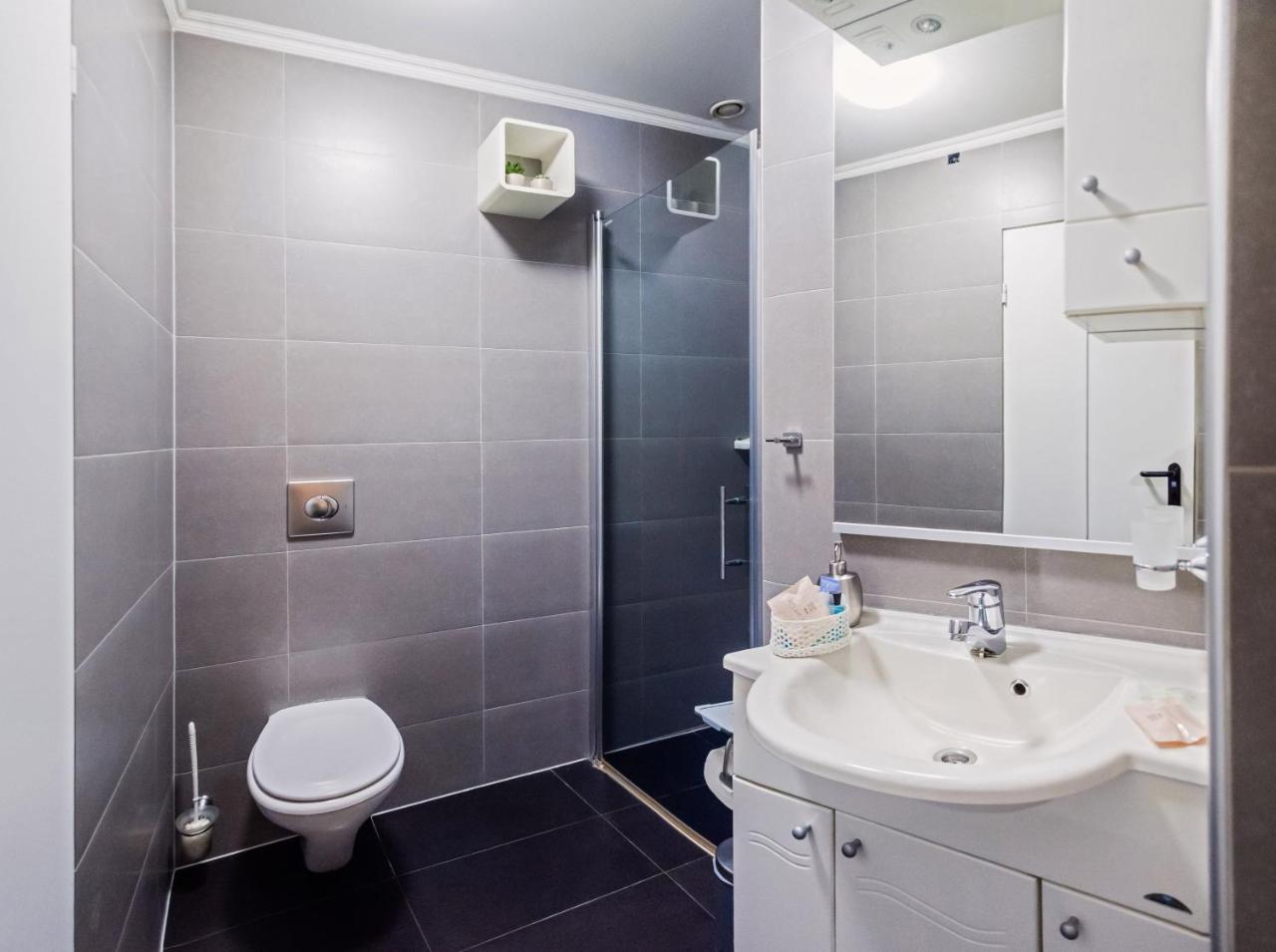 Rooms Verde Petrovce Ngoại thất bức ảnh